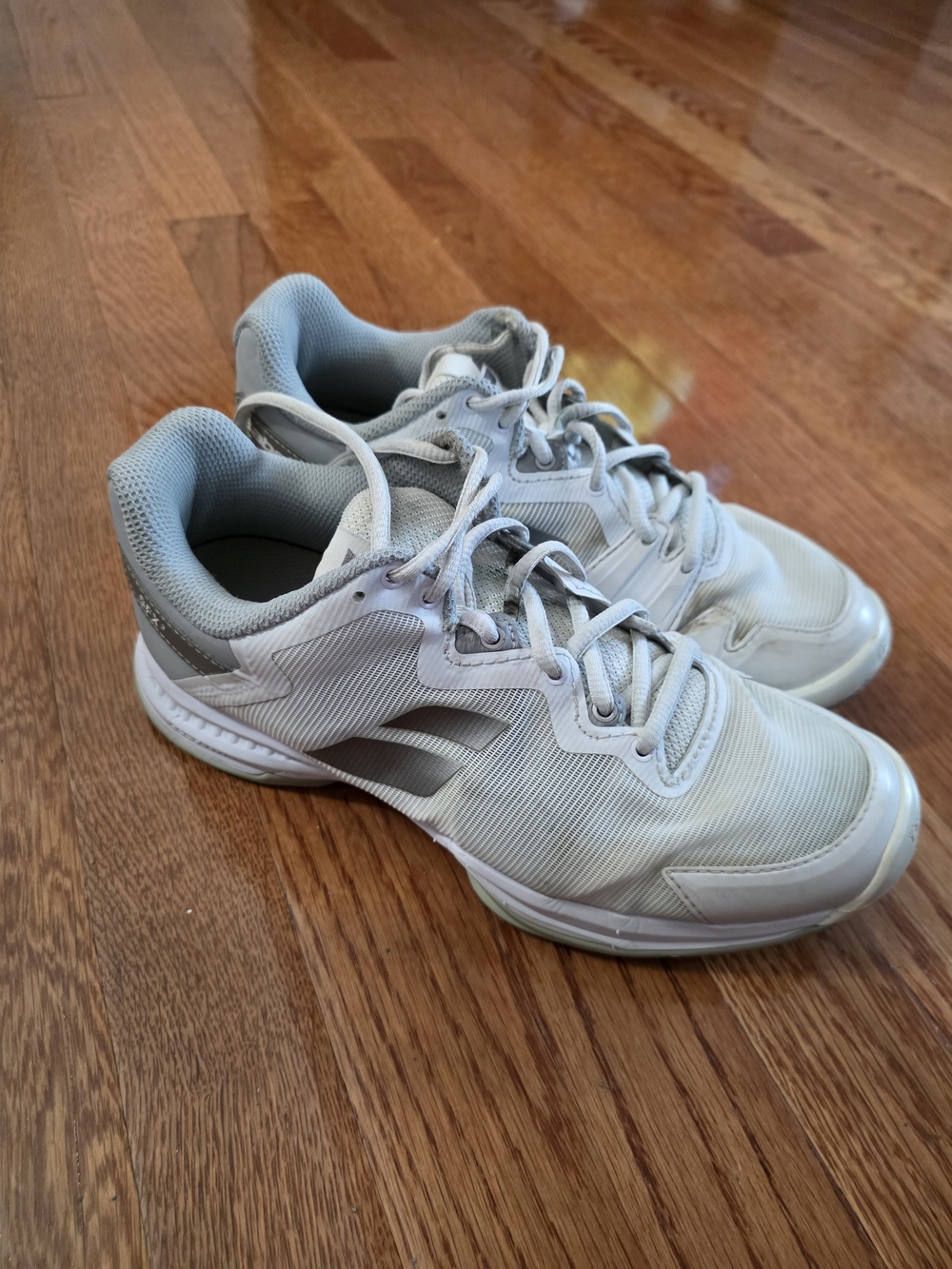 Light Gray Women's Athletic Sneakers - Unbranded